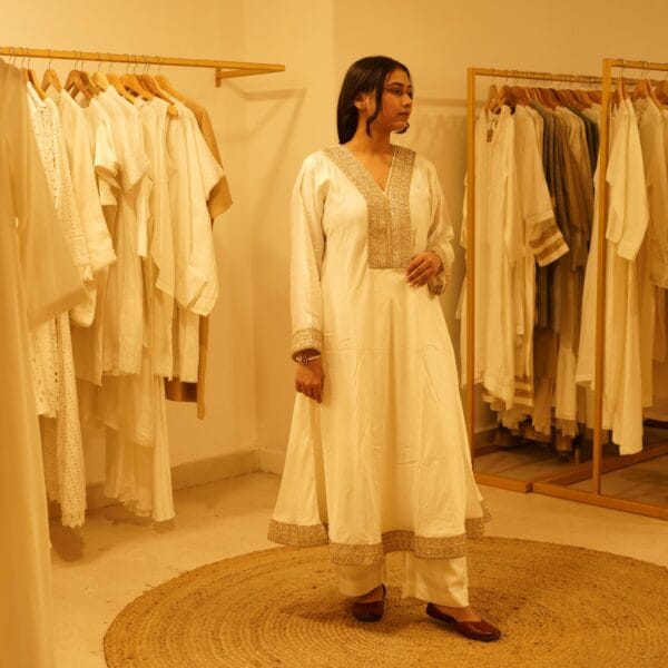 Ethnic Classical Designer White Pure Silk Indian Kurta Laced with Golden Detailed Borderwork & Matching Bottom - Image 11