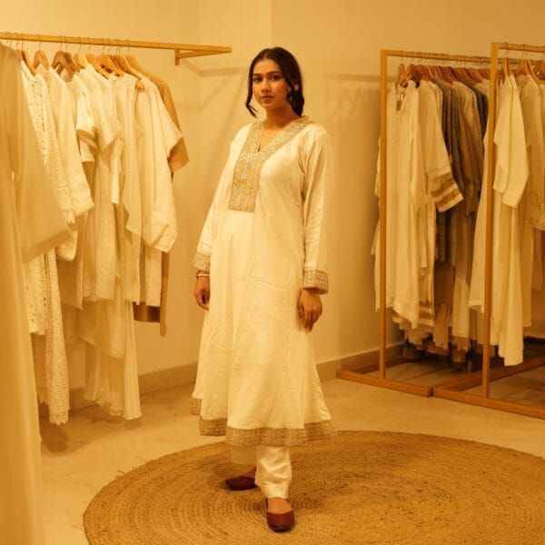 Ethnic Classical Designer White Pure Silk Indian Kurta Laced with Golden Detailed Borderwork & Matching Bottom - Image 5